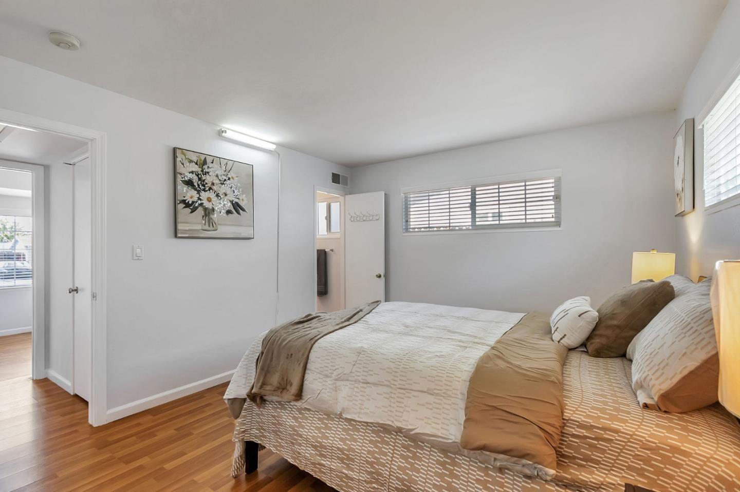 Detail Gallery Image 18 of 38 For 1368 Sunshadow Ln, San Jose,  CA 95127 - 3 Beds | 2 Baths