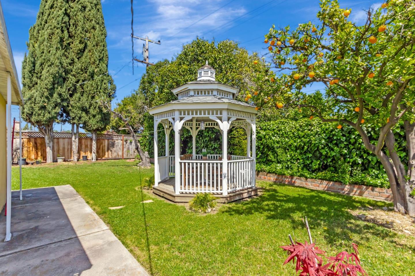 Detail Gallery Image 35 of 38 For 1368 Sunshadow Ln, San Jose,  CA 95127 - 3 Beds | 2 Baths