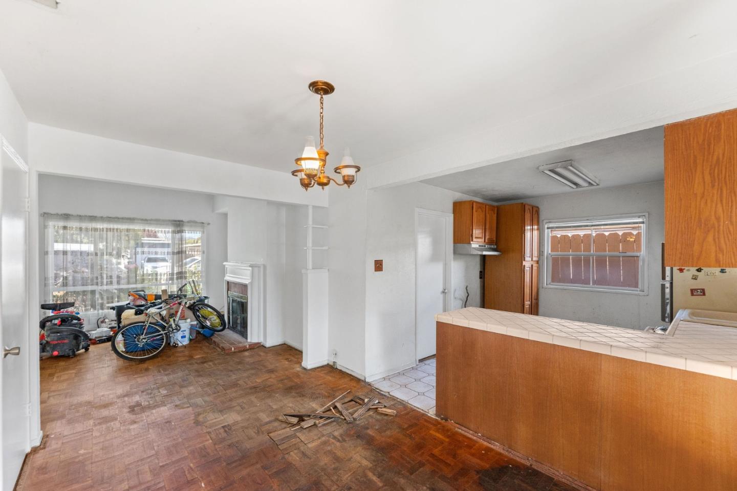 Detail Gallery Image 12 of 34 For 517 Fallon Ave, San Mateo,  CA 94401 - 3 Beds | 1 Baths