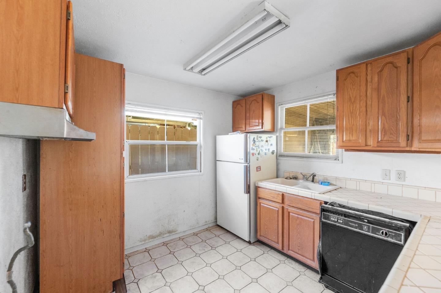 Detail Gallery Image 14 of 34 For 517 Fallon Ave, San Mateo,  CA 94401 - 3 Beds | 1 Baths