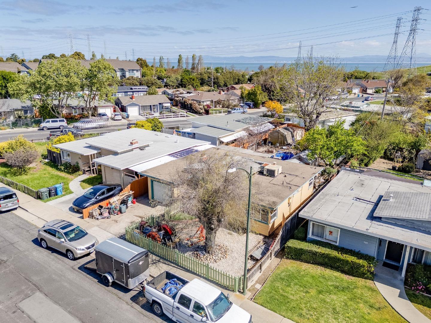 Detail Gallery Image 2 of 34 For 517 Fallon Ave, San Mateo,  CA 94401 - 3 Beds | 1 Baths