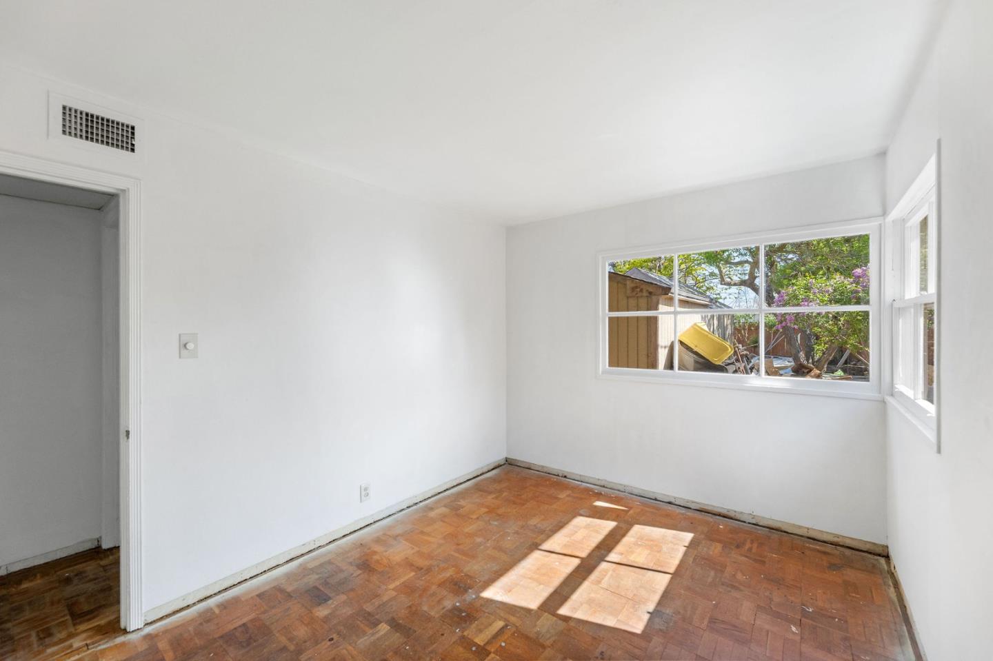 Detail Gallery Image 25 of 34 For 517 Fallon Ave, San Mateo,  CA 94401 - 3 Beds | 1 Baths