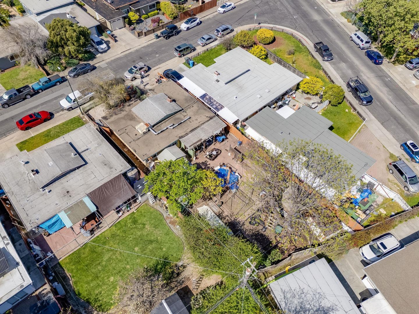 Detail Gallery Image 32 of 34 For 517 Fallon Ave, San Mateo,  CA 94401 - 3 Beds | 1 Baths