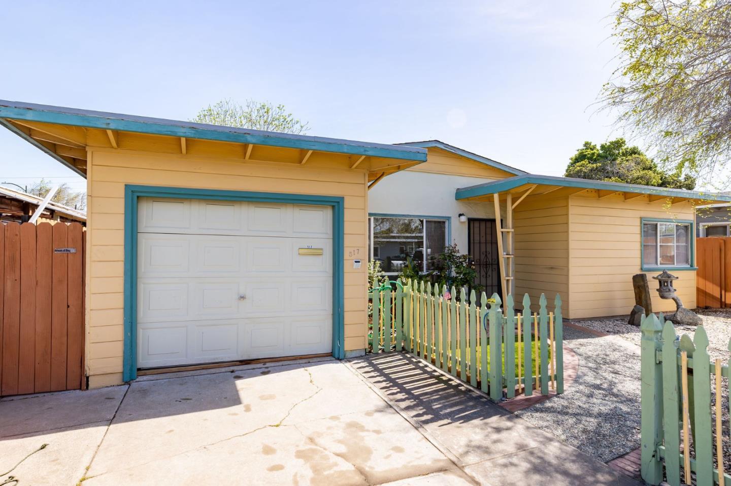 Detail Gallery Image 4 of 34 For 517 Fallon Ave, San Mateo,  CA 94401 - 3 Beds | 1 Baths