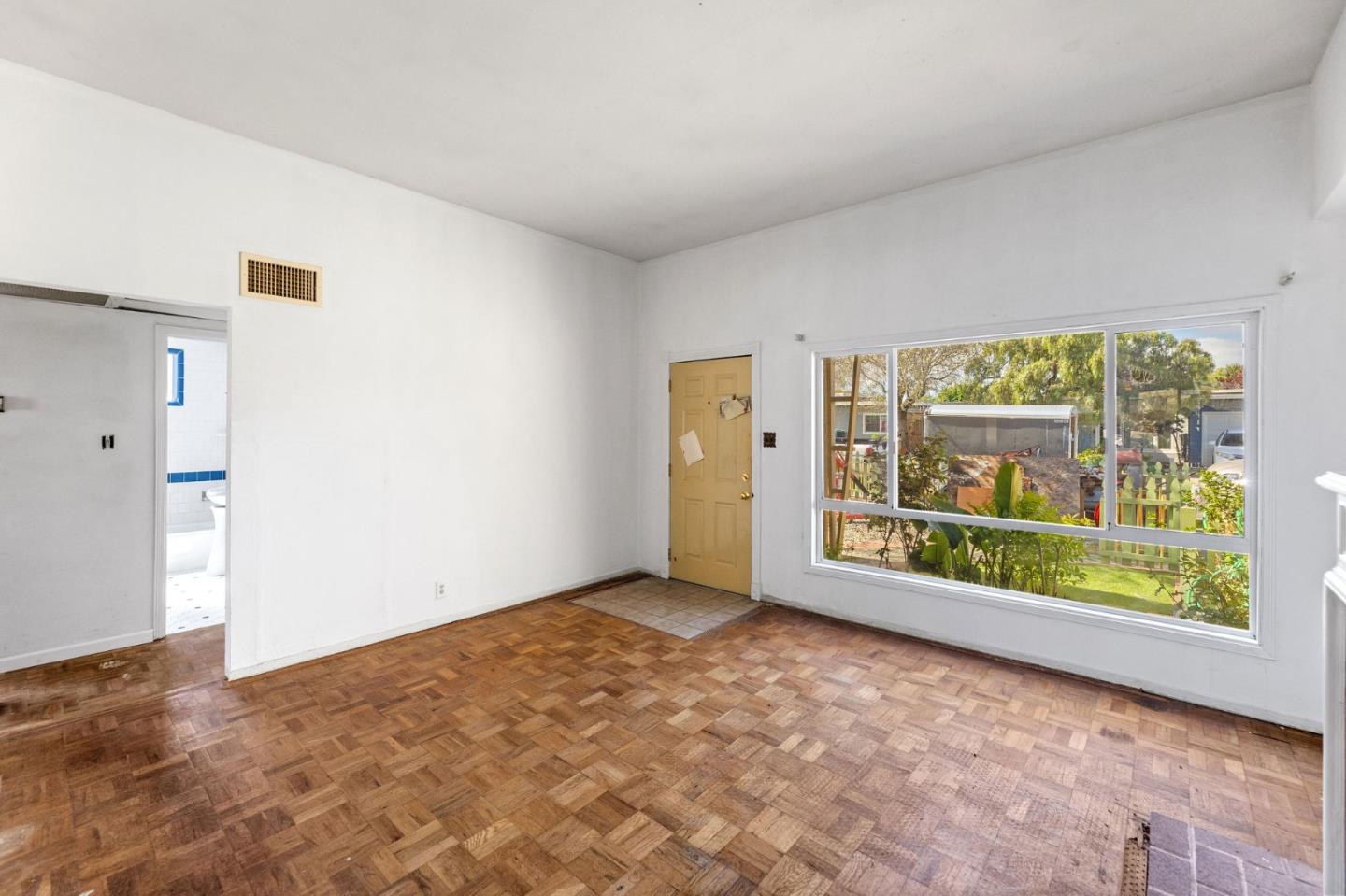 Detail Gallery Image 7 of 34 For 517 Fallon Ave, San Mateo,  CA 94401 - 3 Beds | 1 Baths