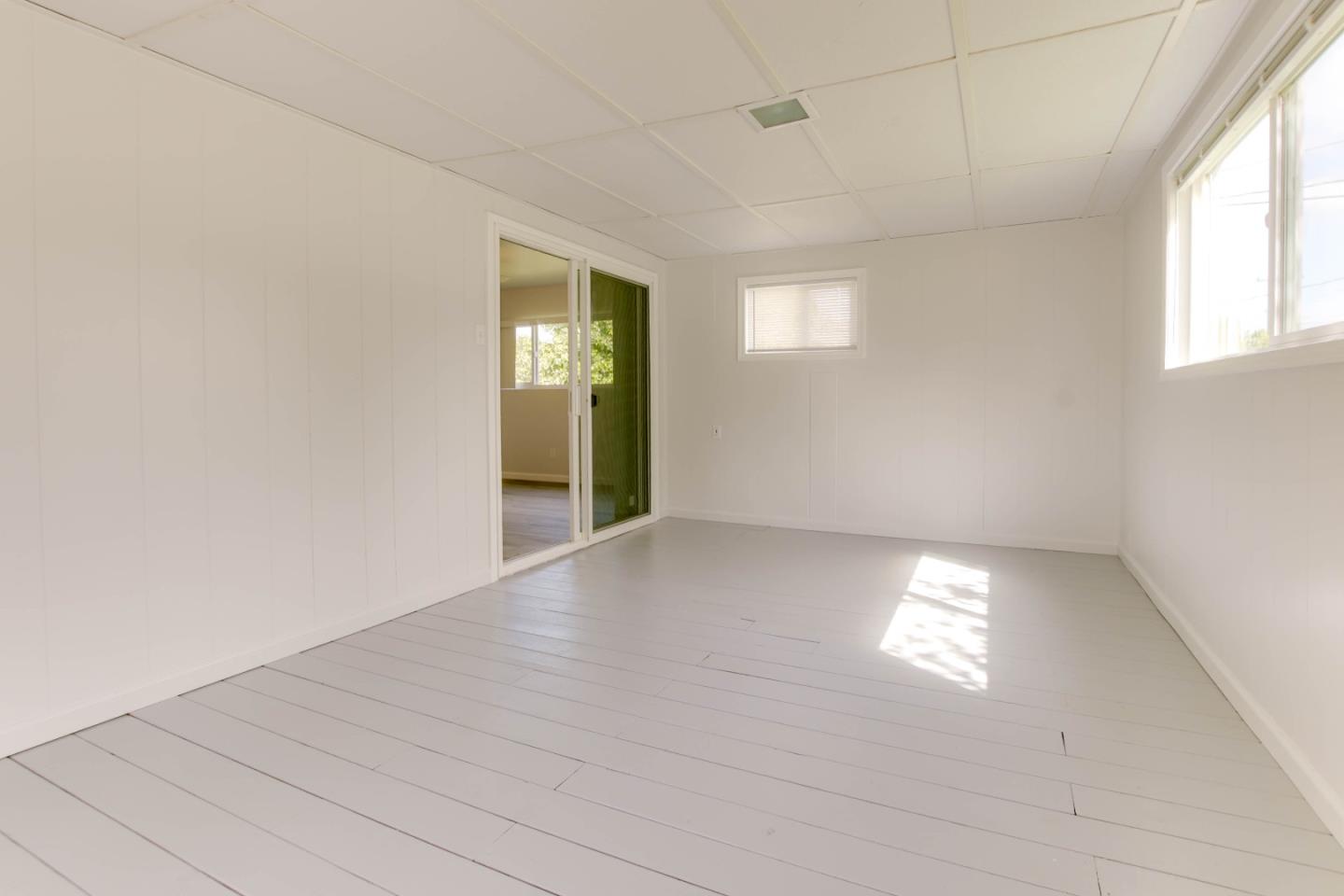 Detail Gallery Image 25 of 38 For 1261 Highland Dr, Hollister,  CA 95023 - 3 Beds | 1 Baths