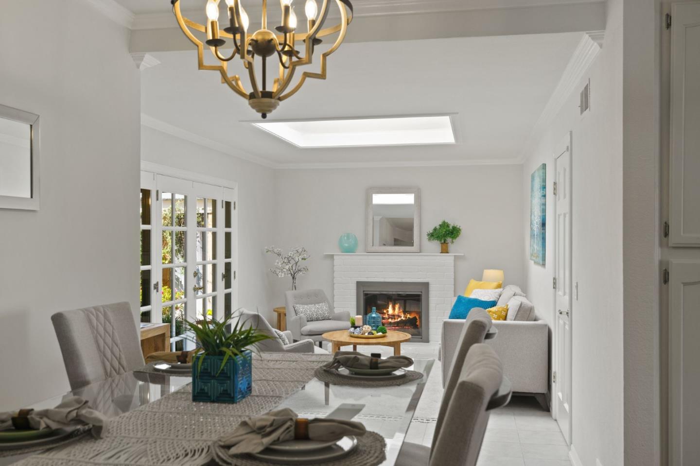 Detail Gallery Image 9 of 45 For 5731 Indian Ave, San Jose,  CA 95123 - 3 Beds | 2 Baths