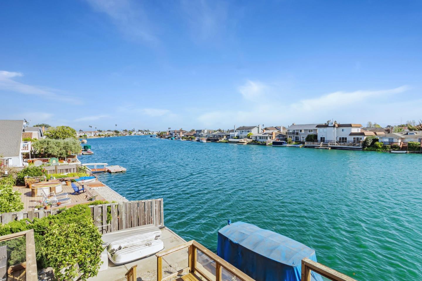 Detail Gallery Image 2 of 79 For 257 Surfbird Isle, Foster City,  CA 94404 - 4 Beds | 3 Baths