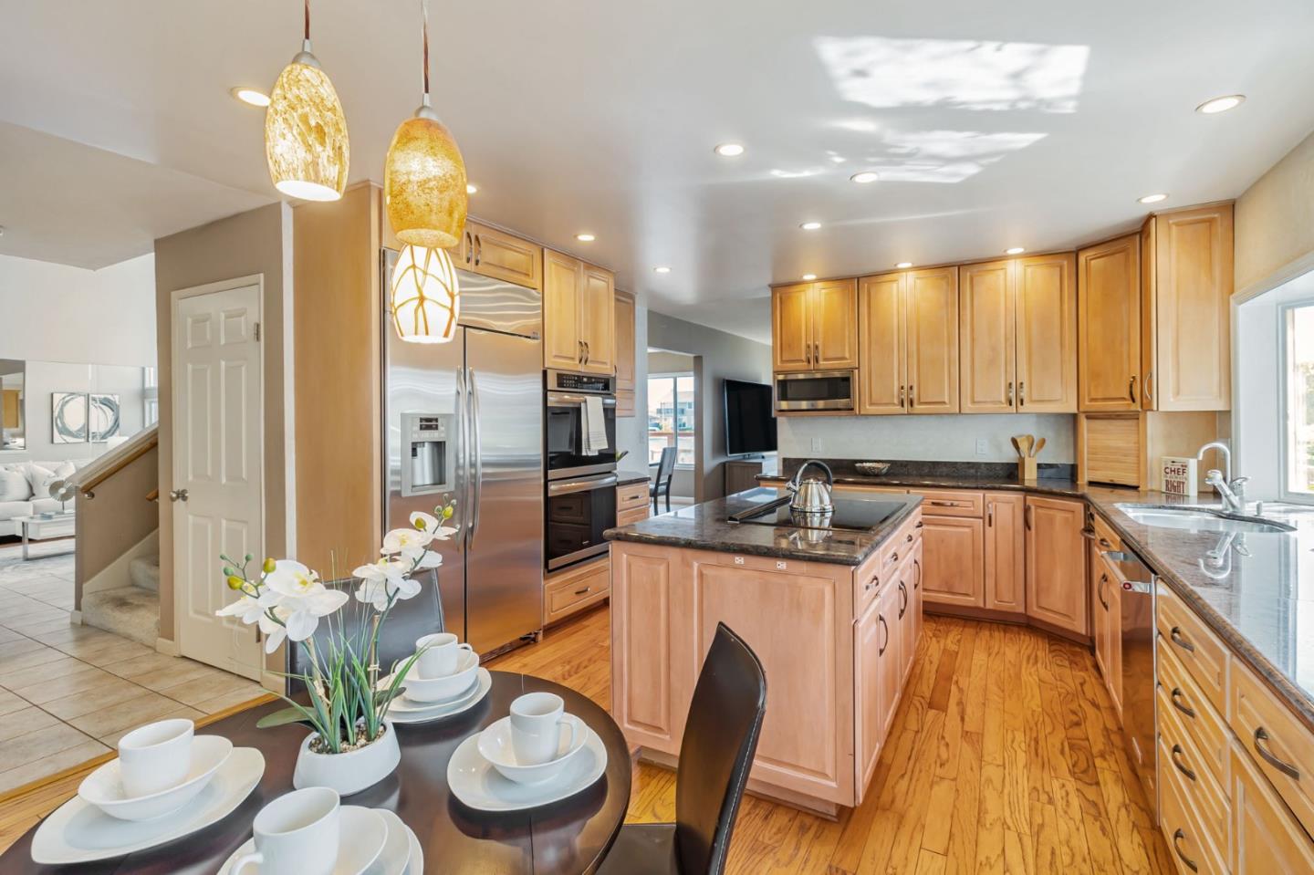 Detail Gallery Image 27 of 79 For 257 Surfbird Isle, Foster City,  CA 94404 - 4 Beds | 3 Baths