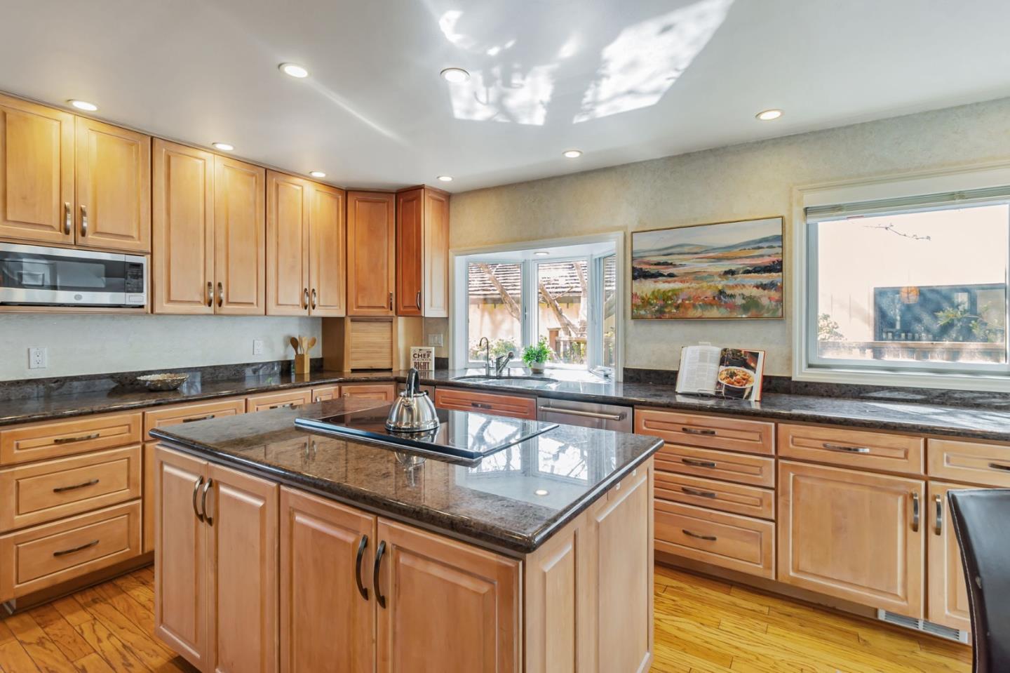 Detail Gallery Image 28 of 79 For 257 Surfbird Isle, Foster City,  CA 94404 - 4 Beds | 3 Baths