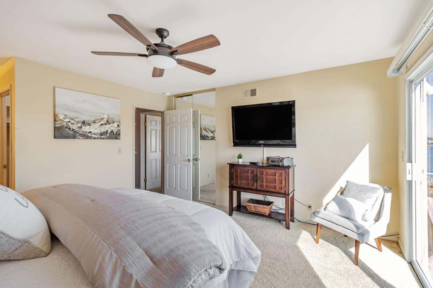 Detail Gallery Image 47 of 79 For 257 Surfbird Isle, Foster City,  CA 94404 - 4 Beds | 3 Baths