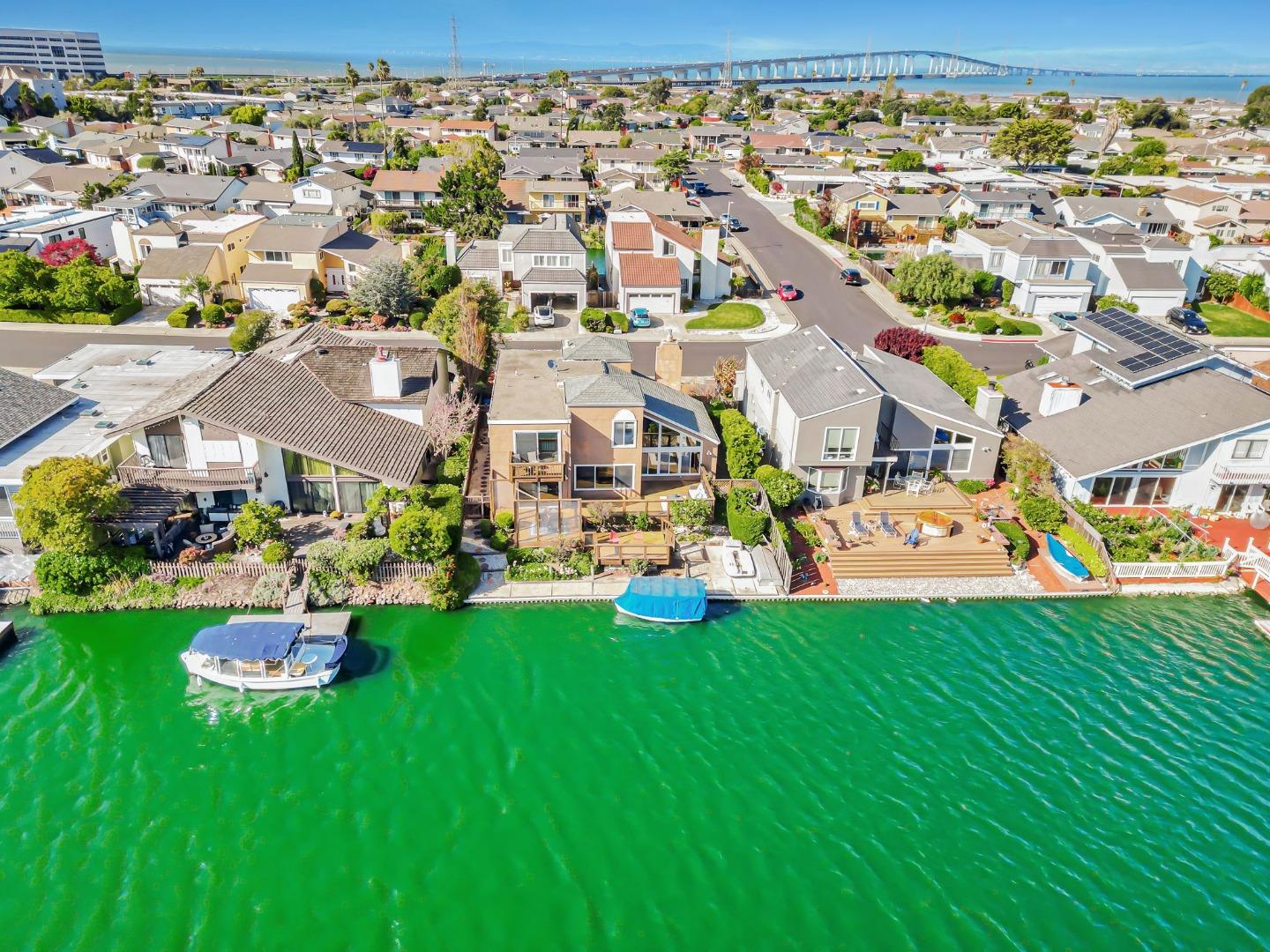 Detail Gallery Image 72 of 79 For 257 Surfbird Isle, Foster City,  CA 94404 - 4 Beds | 3 Baths