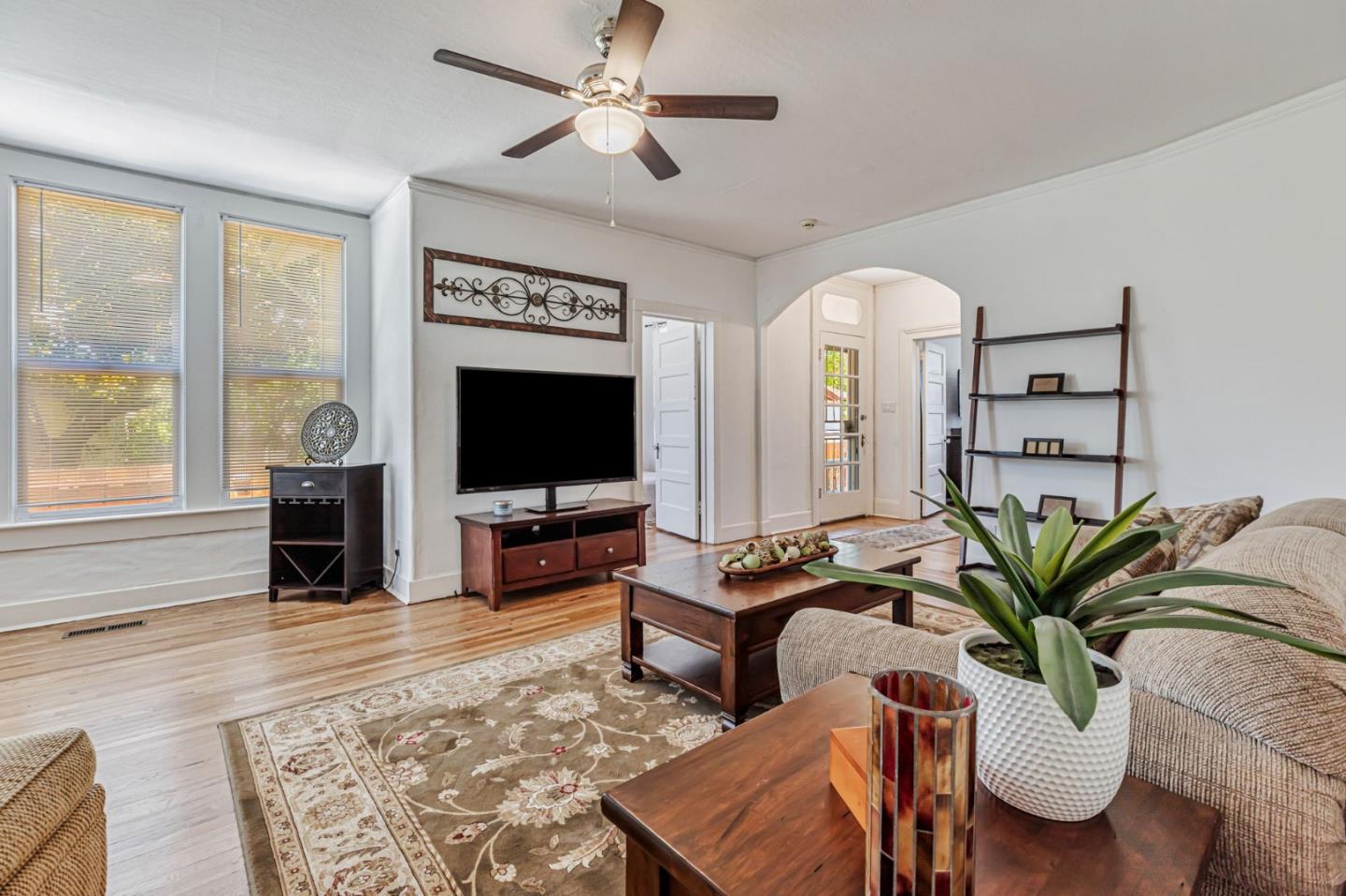 Detail Gallery Image 11 of 46 For 7449 Church St, Gilroy,  CA 95020 - 3 Beds | 1 Baths