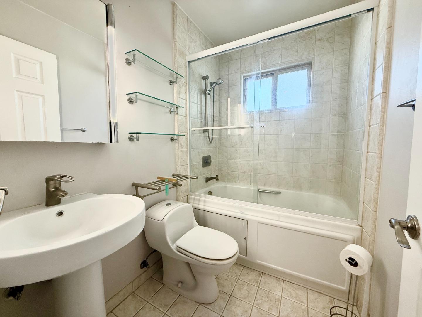 Detail Gallery Image 10 of 10 For 275 Gomes Ct #4,  Campbell,  CA 95008 - 2 Beds | 1 Baths