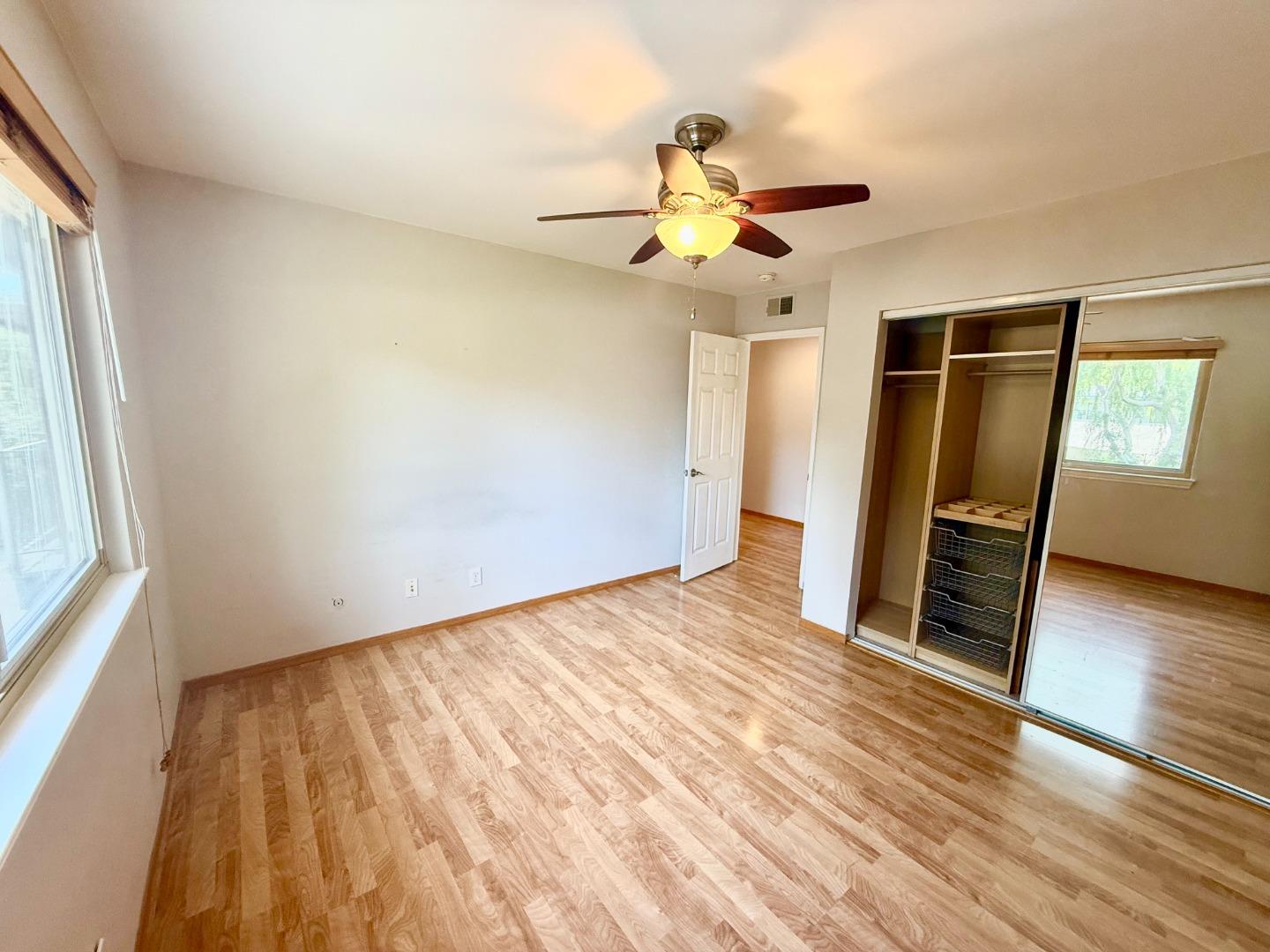 Detail Gallery Image 8 of 10 For 275 Gomes Ct #4,  Campbell,  CA 95008 - 2 Beds | 1 Baths