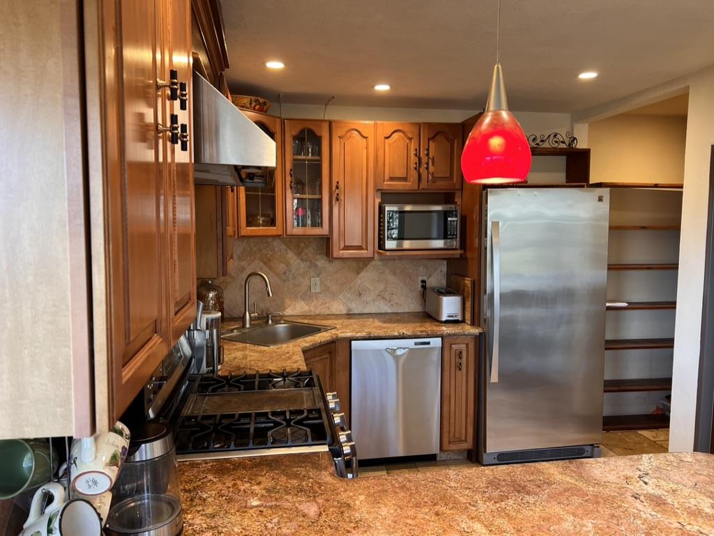 Detail Gallery Image 35 of 58 For 11565 Rancho Fiesta Rd, Carmel Valley,  CA 93924 - 2 Beds | 1 Baths