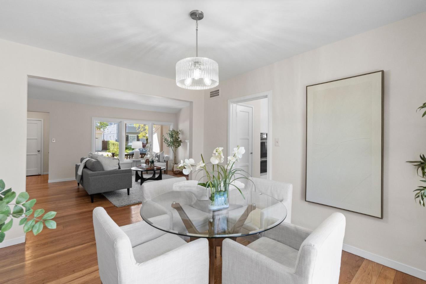 Detail Gallery Image 12 of 37 For 1429 Oak St, San Mateo,  CA 94402 - 3 Beds | 2 Baths