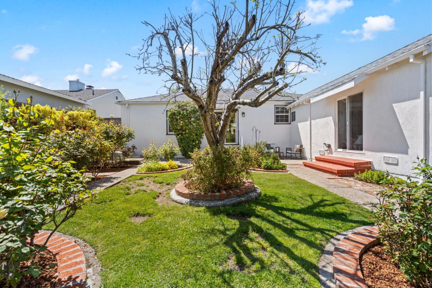Detail Gallery Image 28 of 37 For 1429 Oak St, San Mateo,  CA 94402 - 3 Beds | 2 Baths