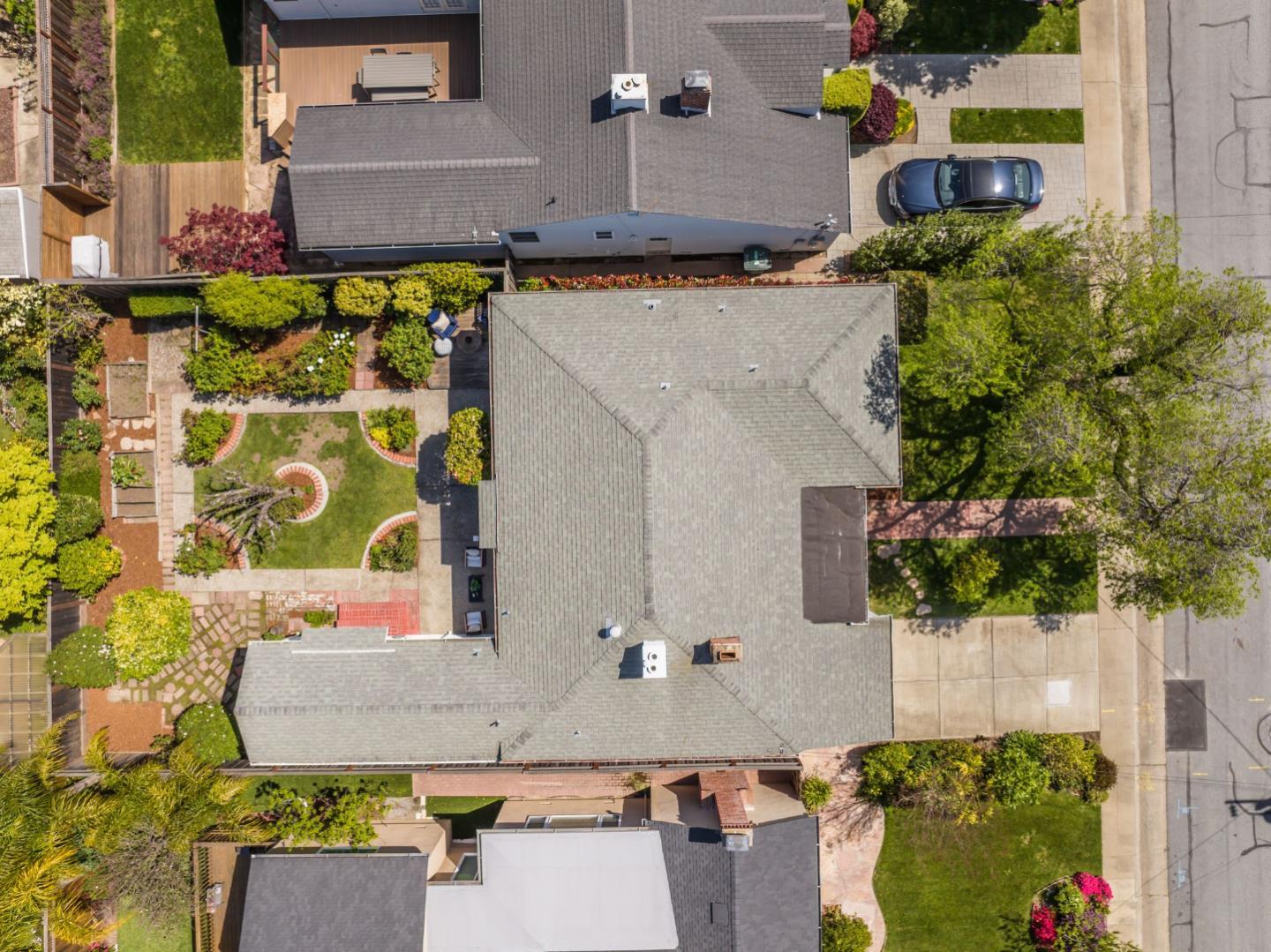 Detail Gallery Image 33 of 37 For 1429 Oak St, San Mateo,  CA 94402 - 3 Beds | 2 Baths