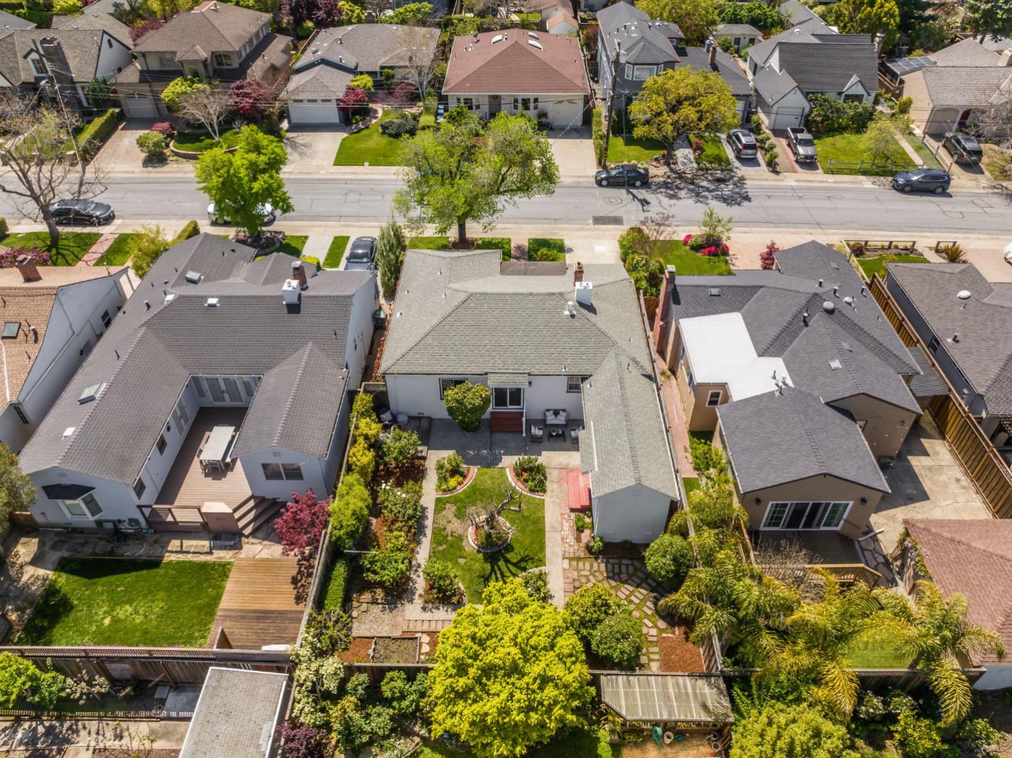 Detail Gallery Image 35 of 37 For 1429 Oak St, San Mateo,  CA 94402 - 3 Beds | 2 Baths