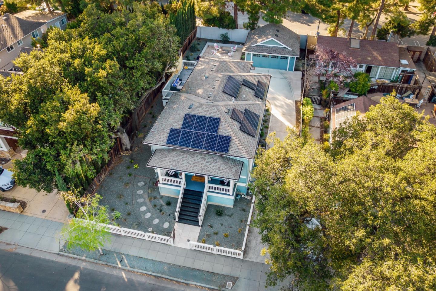 Detail Gallery Image 2 of 40 For 467 University Ave, Los Gatos,  CA 95032 - 4 Beds | 4 Baths