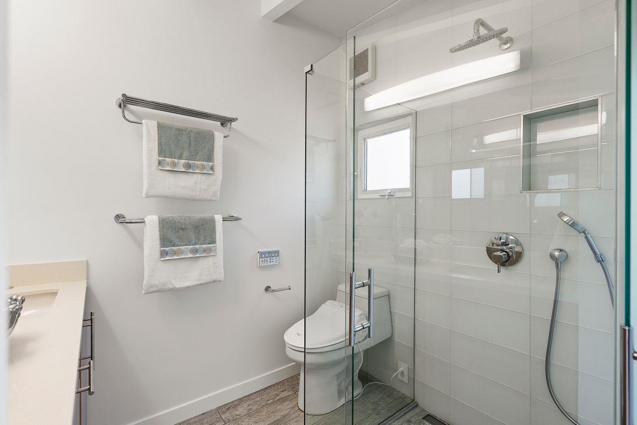 Detail Gallery Image 16 of 20 For 1213 Torrance Ave, Sunnyvale,  CA 94089 - 3 Beds | 2 Baths