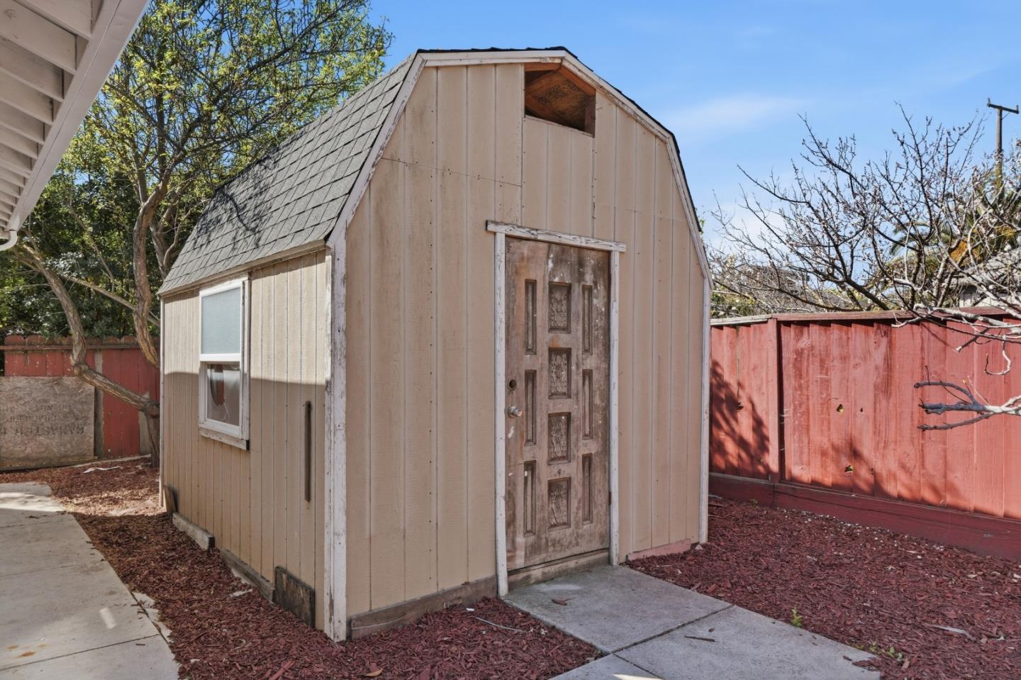 Detail Gallery Image 46 of 60 For 2271 Euclid Ave, East Palo Alto,  CA 94303 - 3 Beds | 2 Baths