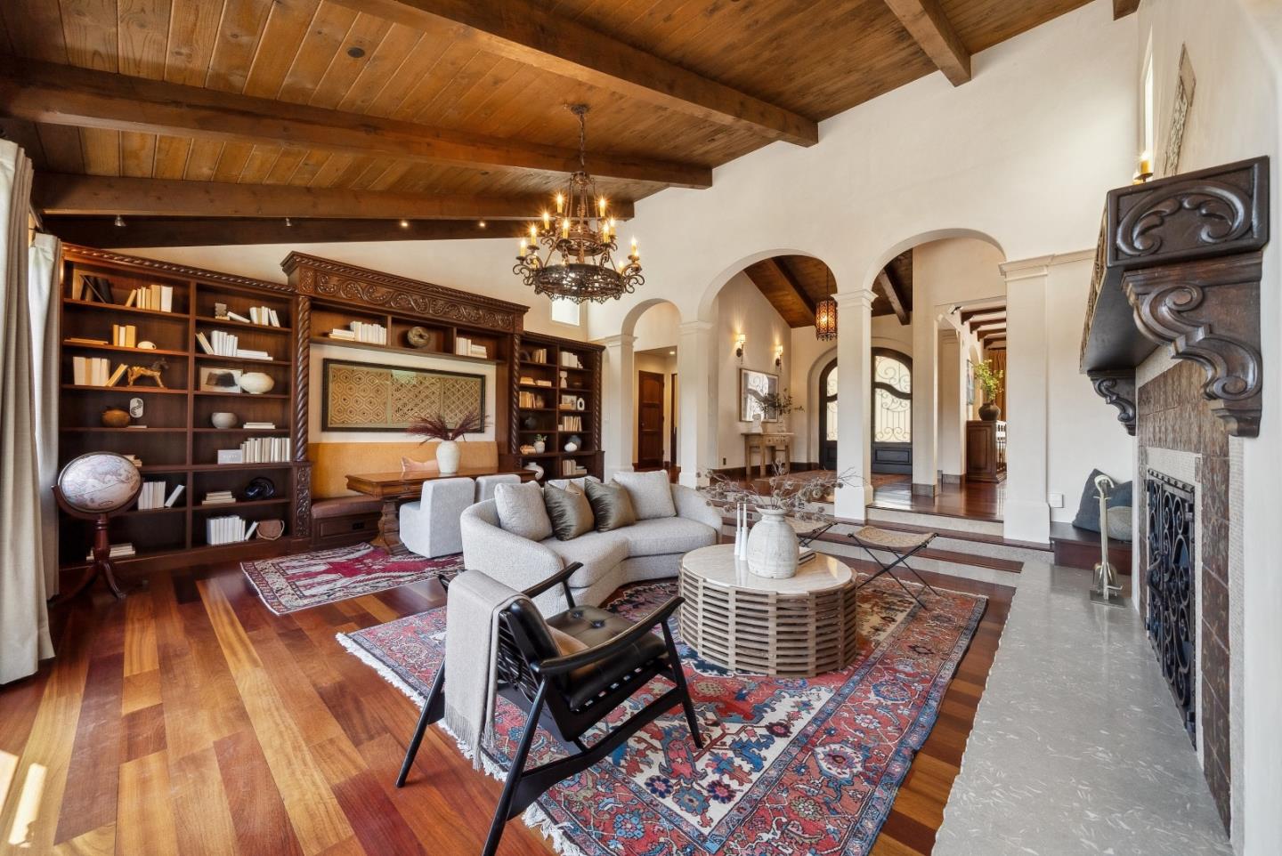 Detail Gallery Image 10 of 60 For 25 Searsville Ct, Hillsborough,  CA 94010 - 4 Beds | 4 Baths