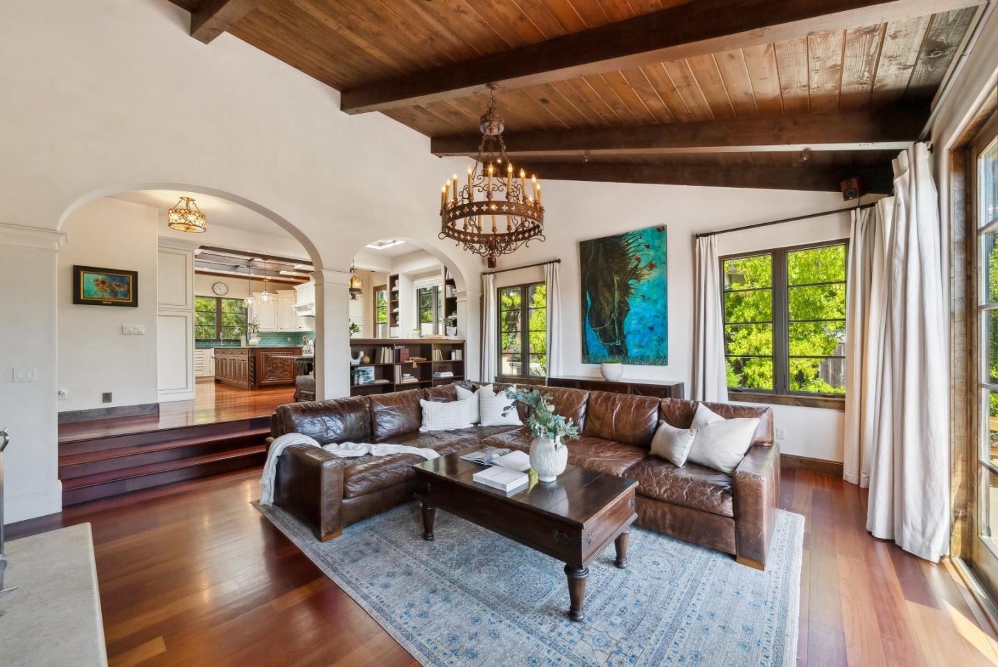 Detail Gallery Image 23 of 60 For 25 Searsville Ct, Hillsborough,  CA 94010 - 4 Beds | 4 Baths