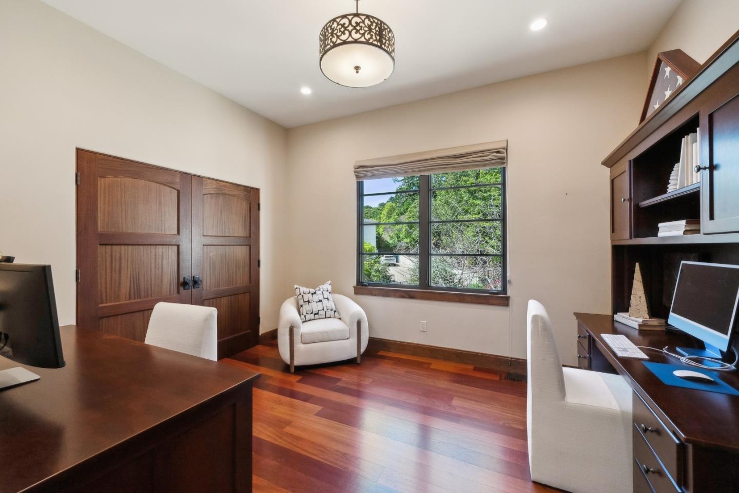 Detail Gallery Image 30 of 60 For 25 Searsville Ct, Hillsborough,  CA 94010 - 4 Beds | 4 Baths