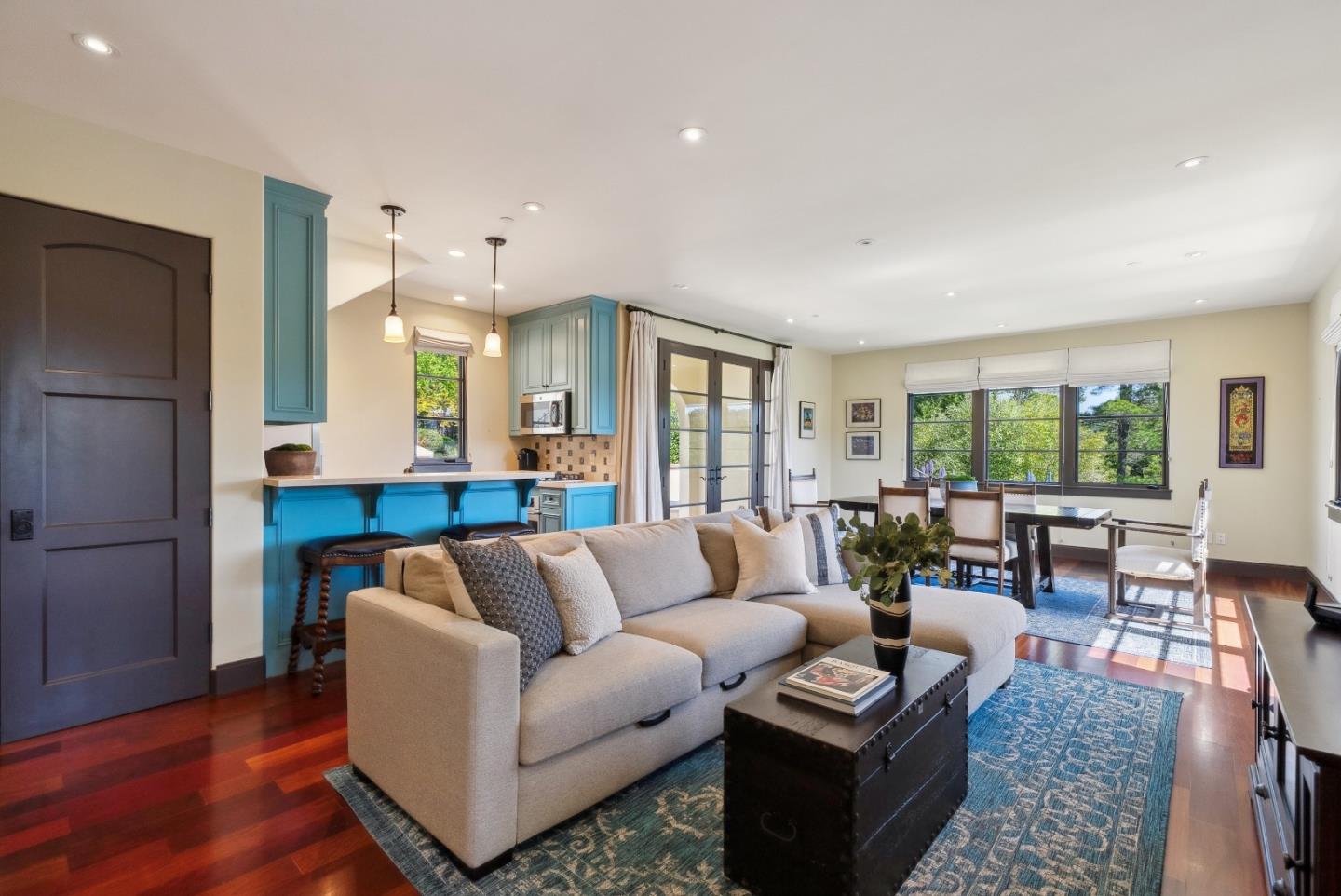 Detail Gallery Image 43 of 60 For 25 Searsville Ct, Hillsborough,  CA 94010 - 4 Beds | 4 Baths