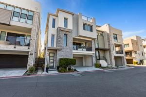 Detail Gallery Image 3 of 49 For 3466 Copper Pl, Santa Clara,  CA 95051 - 4 Beds | 4/1 Baths