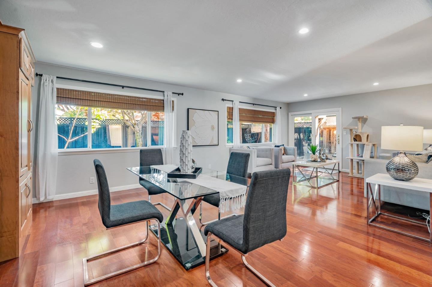 Detail Gallery Image 17 of 43 For 1600 Willowgate Dr, San Jose,  CA 95118 - 3 Beds | 2 Baths
