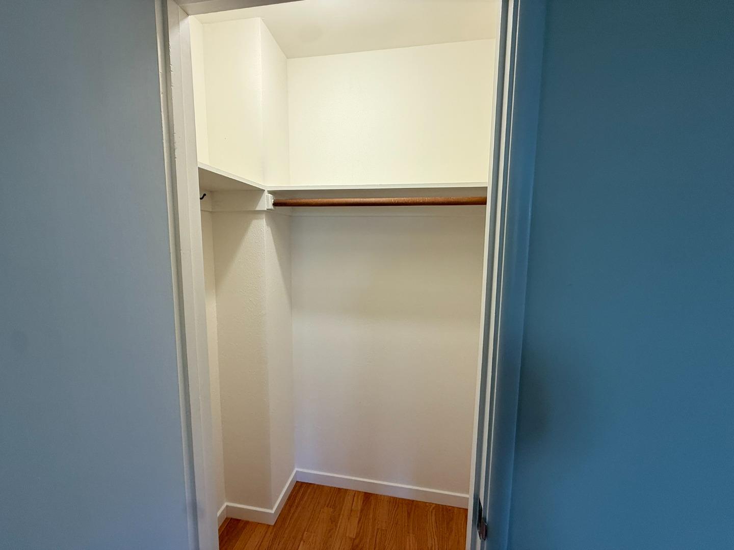 Detail Gallery Image 11 of 23 For 209 Malcolm Ave, Belmont,  CA 94002 - 2 Beds | 2 Baths