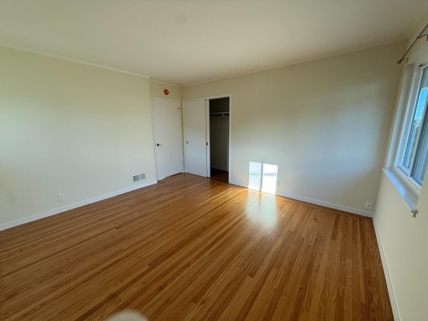 Detail Gallery Image 15 of 23 For 209 Malcolm Ave, Belmont,  CA 94002 - 2 Beds | 2 Baths