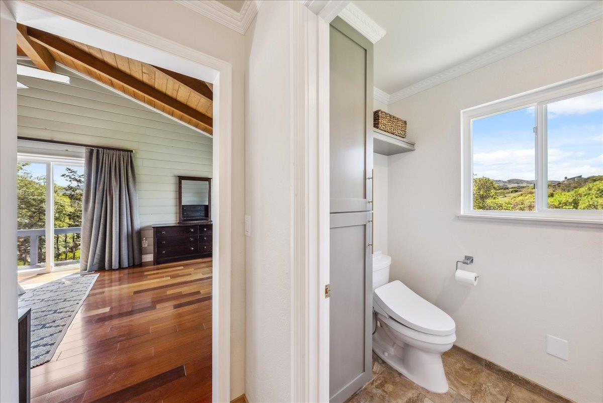 Detail Gallery Image 21 of 44 For 24805 Corte Poco, Salinas,  CA 93908 - 3 Beds | 3/1 Baths