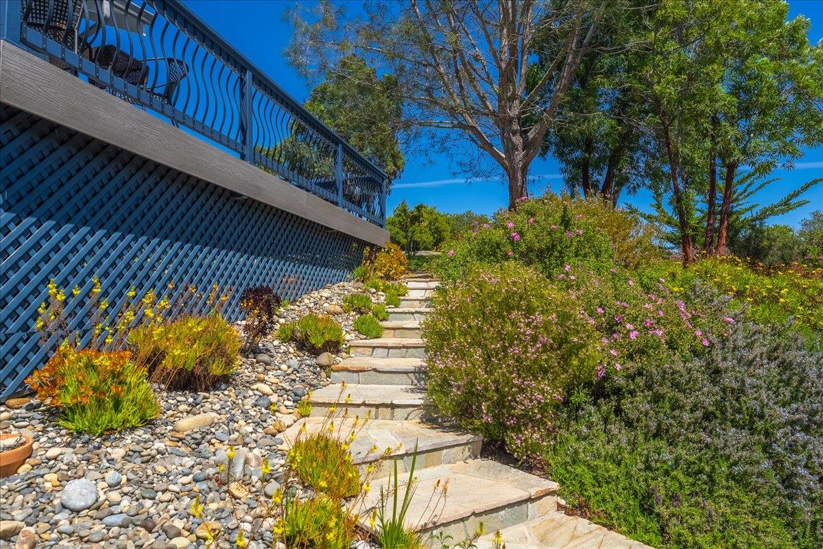 Detail Gallery Image 37 of 44 For 24805 Corte Poco, Salinas,  CA 93908 - 3 Beds | 3/1 Baths