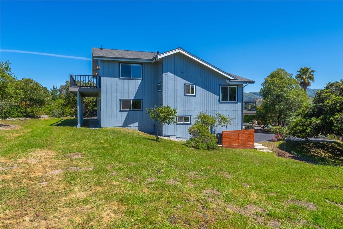 Detail Gallery Image 42 of 44 For 24805 Corte Poco, Salinas,  CA 93908 - 3 Beds | 3/1 Baths