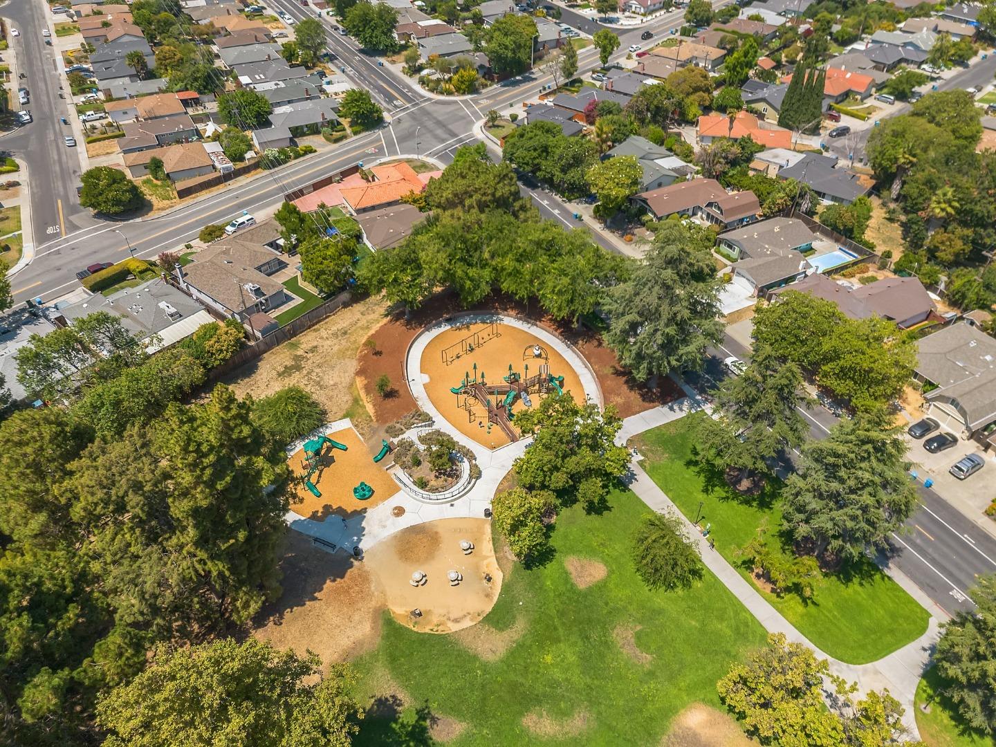 Detail Gallery Image 101 of 114 For 1713 Lawrence Rd, Santa Clara,  CA 95051 - 5 Beds | 3/1 Baths