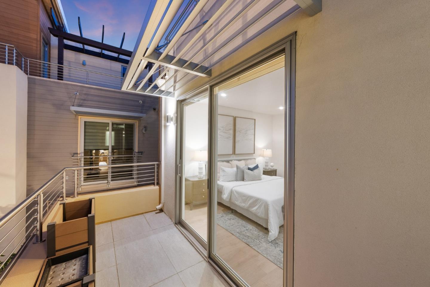 Detail Gallery Image 11 of 114 For 1713 Lawrence Rd, Santa Clara,  CA 95051 - 5 Beds | 3/1 Baths