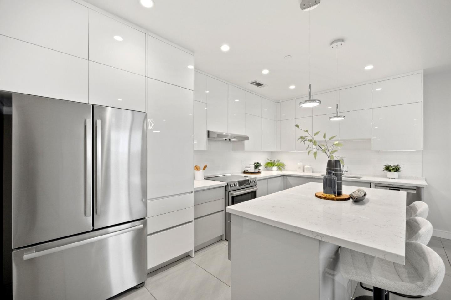 Detail Gallery Image 22 of 114 For 1713 Lawrence Rd, Santa Clara,  CA 95051 - 5 Beds | 3/1 Baths