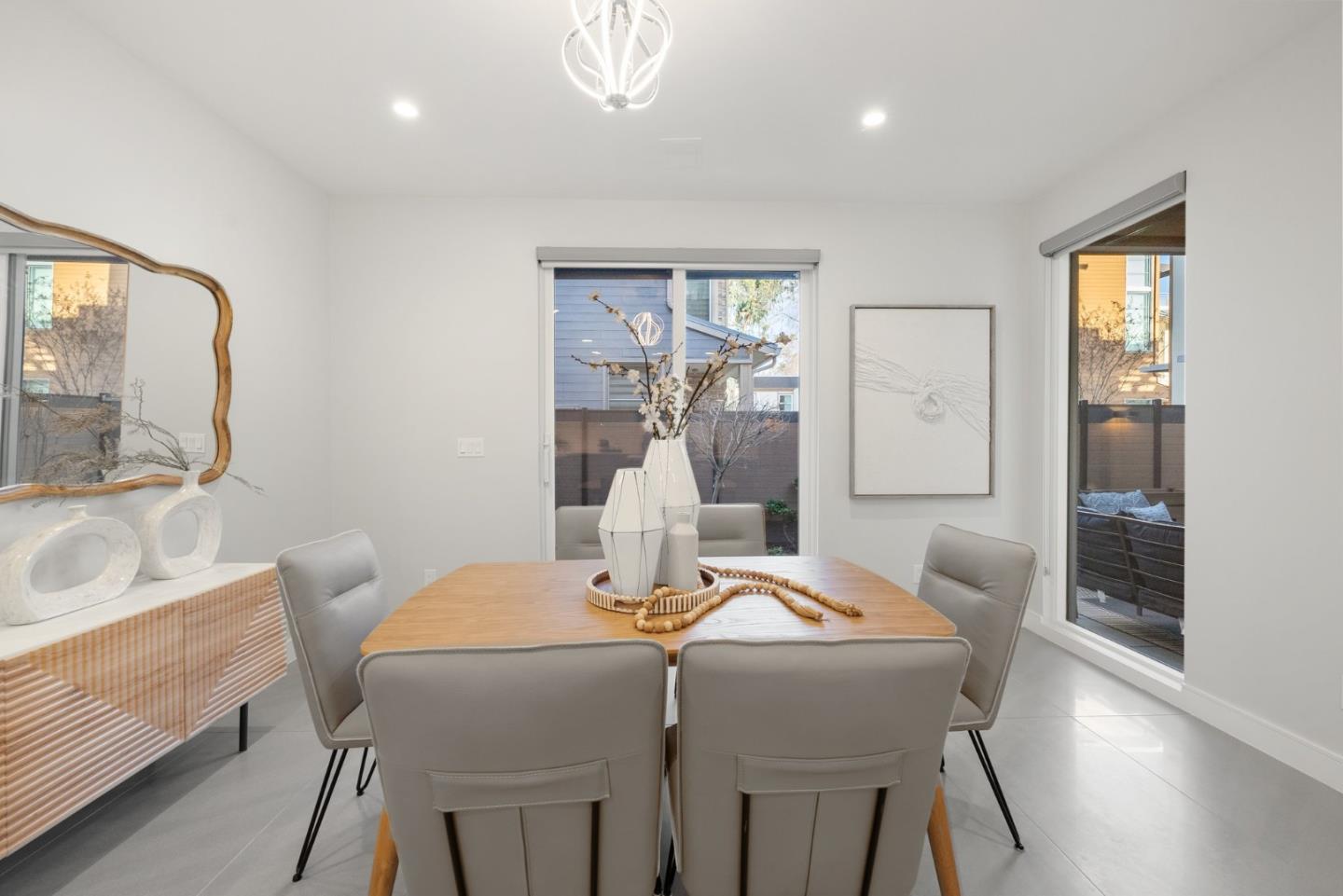 Detail Gallery Image 27 of 114 For 1713 Lawrence Rd, Santa Clara,  CA 95051 - 5 Beds | 3/1 Baths