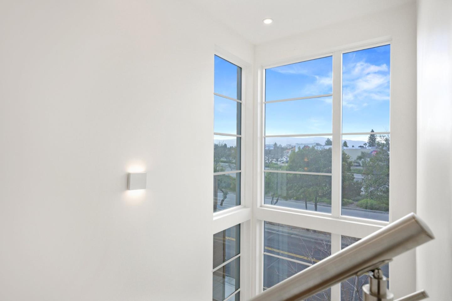Detail Gallery Image 34 of 114 For 1713 Lawrence Rd, Santa Clara,  CA 95051 - 5 Beds | 3/1 Baths
