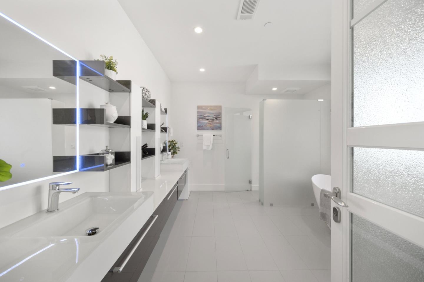 Detail Gallery Image 39 of 114 For 1713 Lawrence Rd, Santa Clara,  CA 95051 - 5 Beds | 3/1 Baths