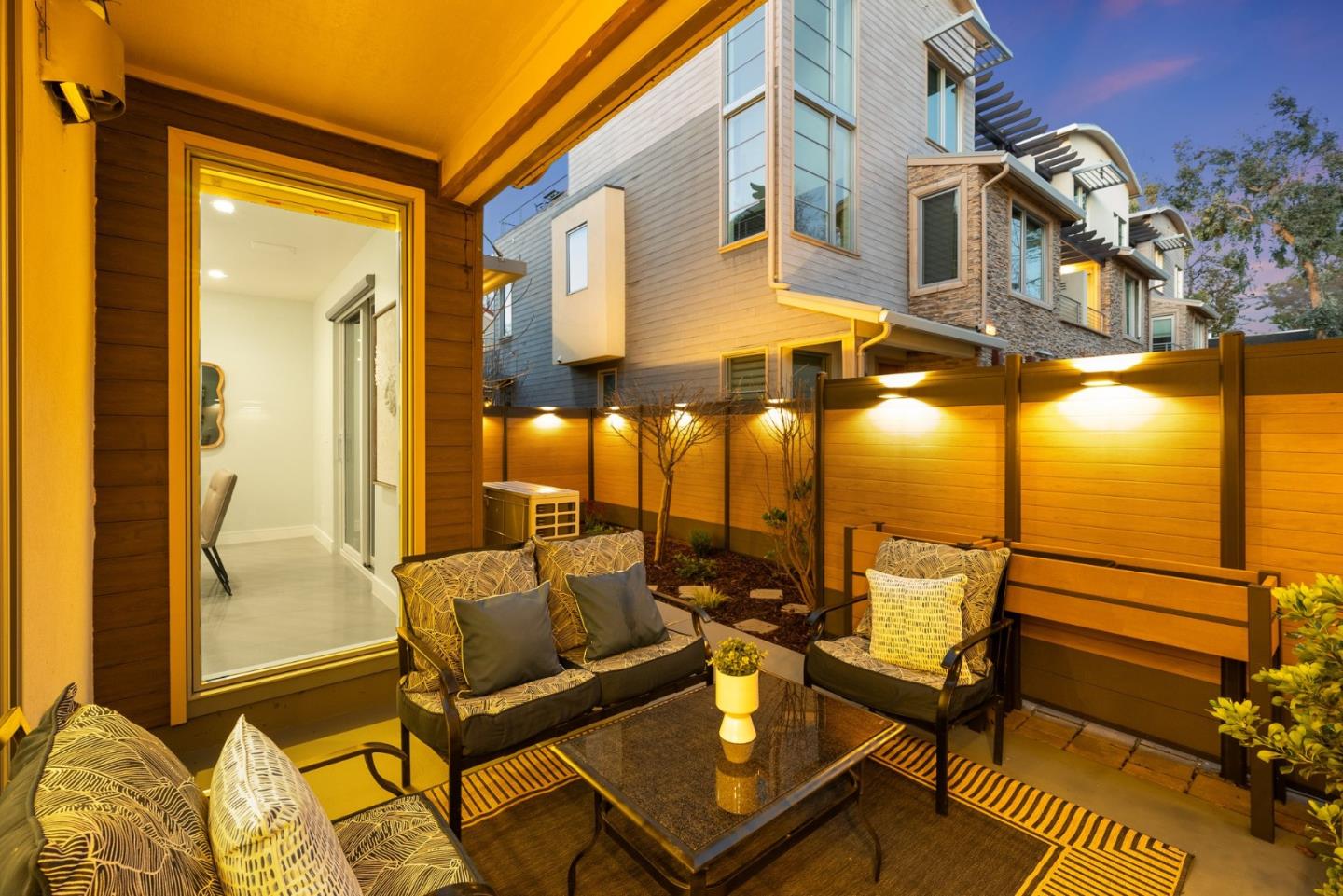 Detail Gallery Image 4 of 114 For 1713 Lawrence Rd, Santa Clara,  CA 95051 - 5 Beds | 3/1 Baths