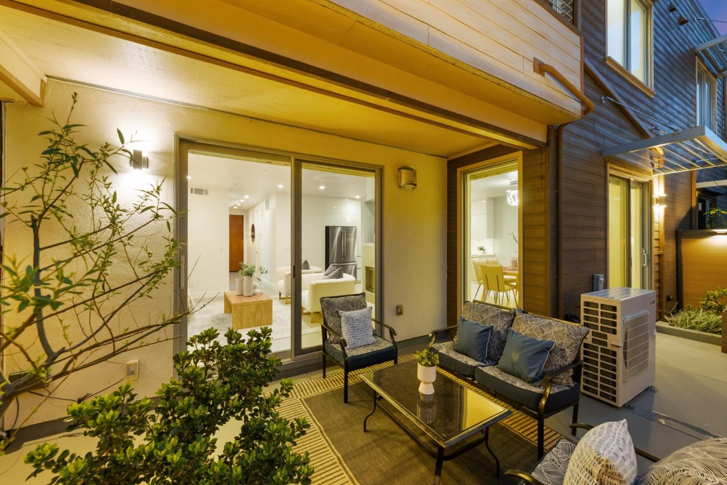 Detail Gallery Image 5 of 114 For 1713 Lawrence Rd, Santa Clara,  CA 95051 - 5 Beds | 3/1 Baths