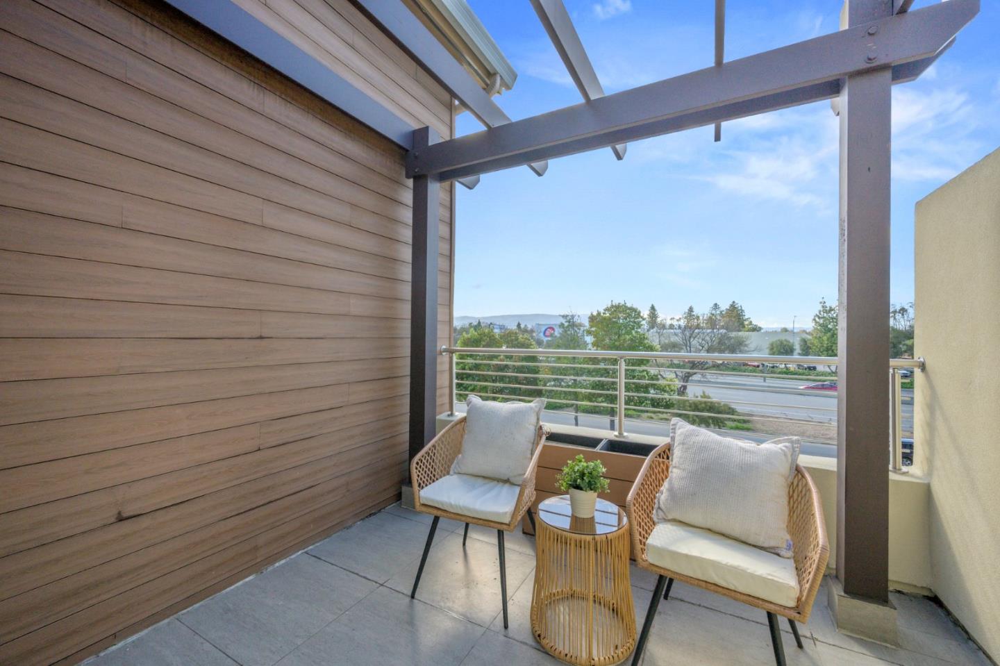 Detail Gallery Image 65 of 114 For 1713 Lawrence Rd, Santa Clara,  CA 95051 - 5 Beds | 3/1 Baths