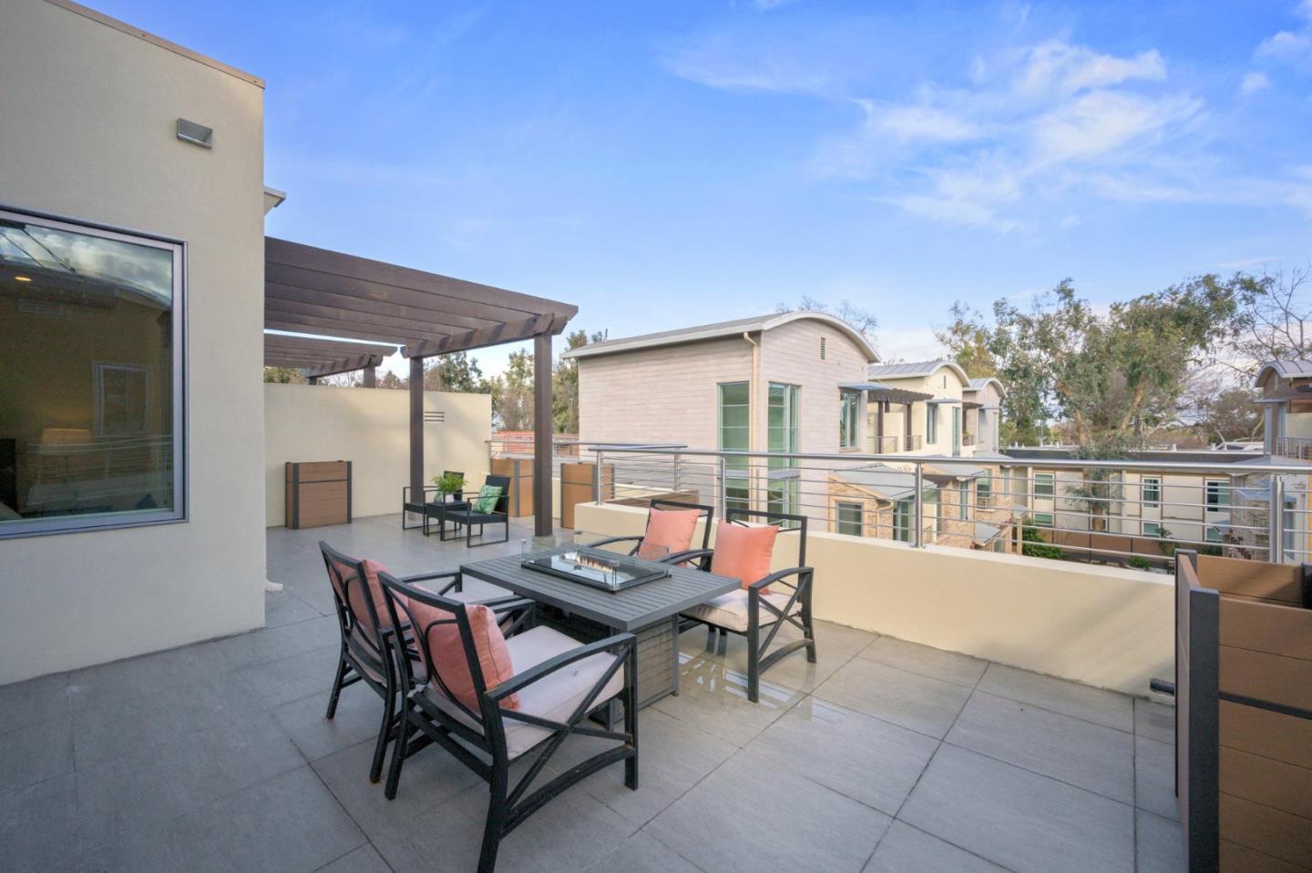 Detail Gallery Image 71 of 114 For 1713 Lawrence Rd, Santa Clara,  CA 95051 - 5 Beds | 3/1 Baths