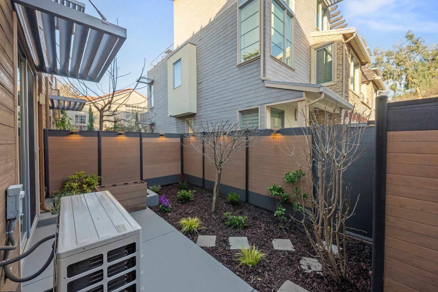 Detail Gallery Image 80 of 114 For 1713 Lawrence Rd, Santa Clara,  CA 95051 - 5 Beds | 3/1 Baths
