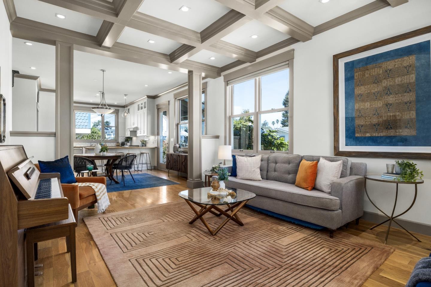 Detail Gallery Image 3 of 48 For 409 Windham St, Santa Cruz,  CA 95062 - 5 Beds | 5 Baths